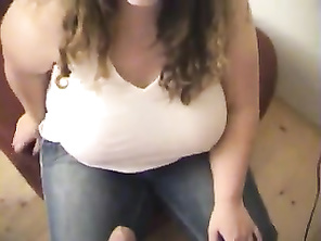 Pissing and Cumshot on Bbw Gf