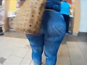 Huge thick booty