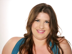 This introductory interview with two TSG editors is only the beginning for Jennica at XLGirls.