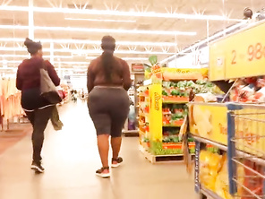 Big Lumpy Booty PLUMP!