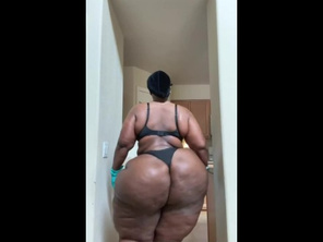 Dzire Moore Theassstronaut