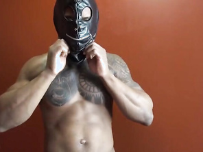 Trailer :How to clean a chubby slut !